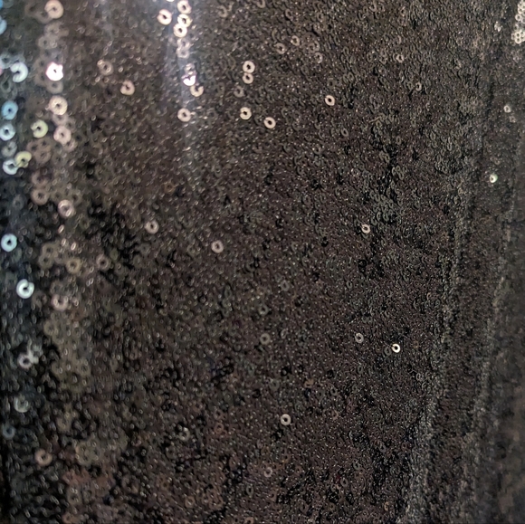 Black sequin one sleeve midi dress - Picture 2 of 3